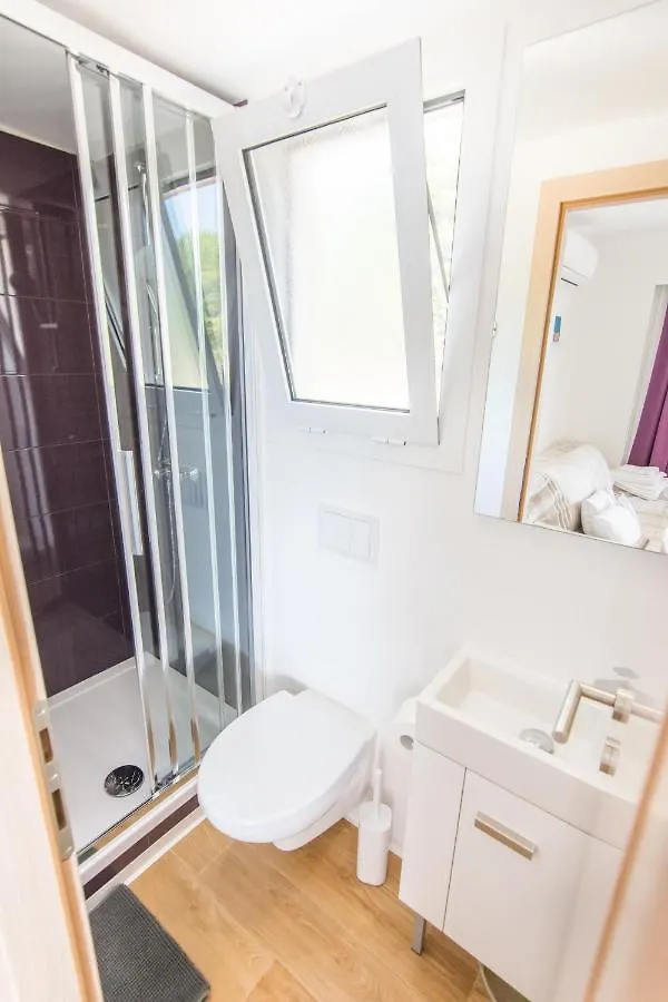 Semesterbostad Mobile Home Opal 1 Biograd Na Moru Kroatien