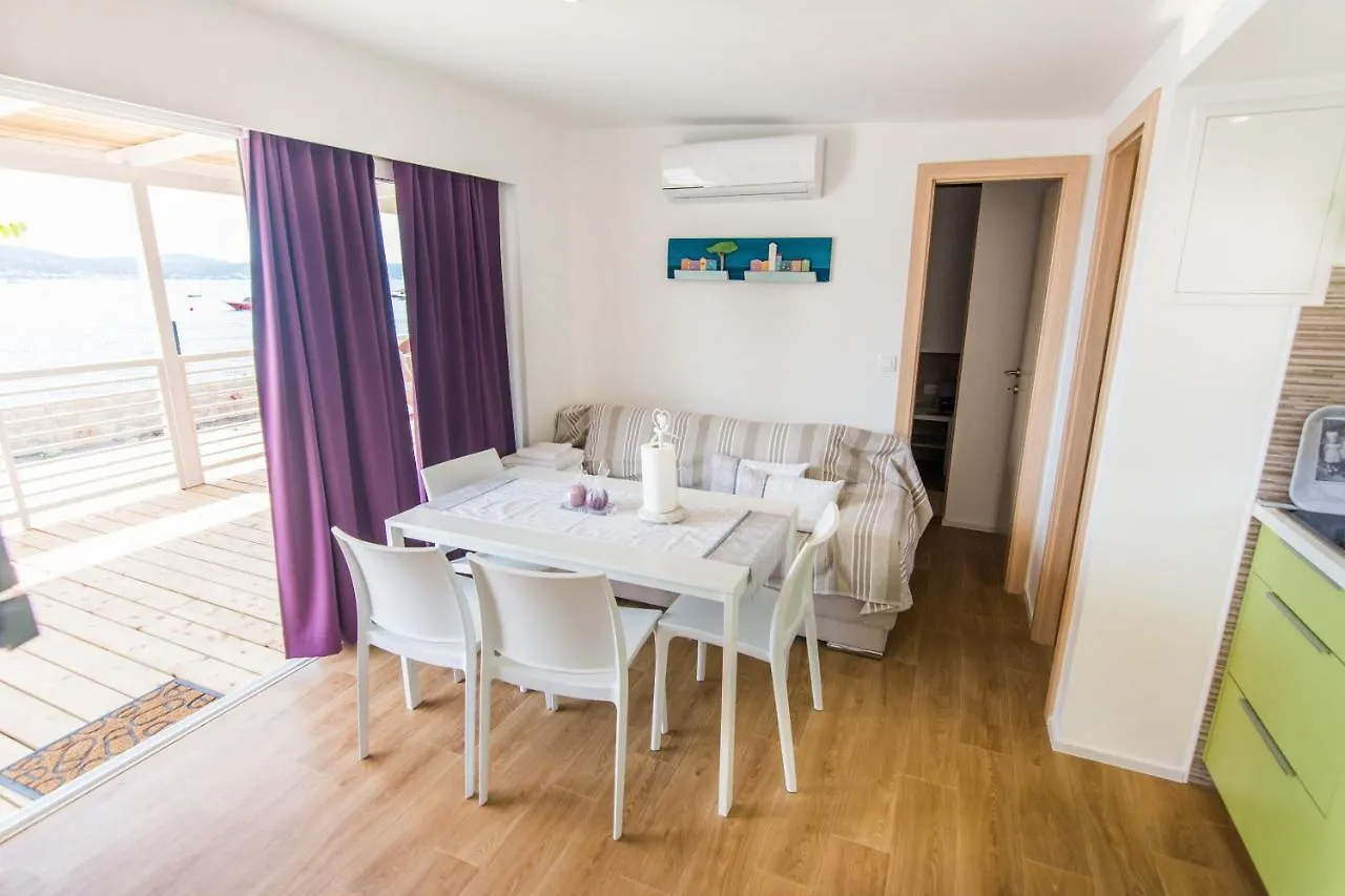 Mobile Home Opal 1 Biograd Na Moru